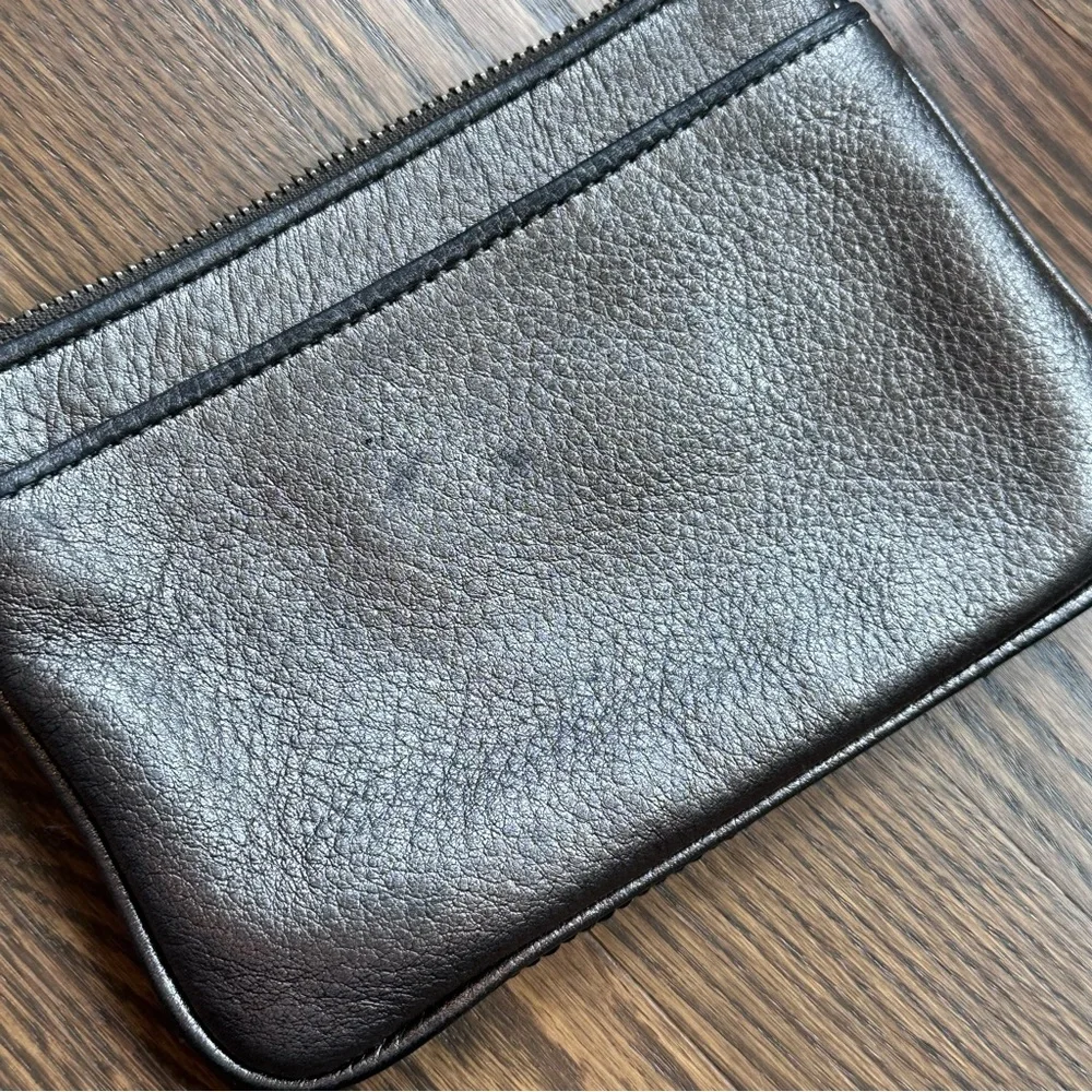 Michael Kors - Sequin Wristlet